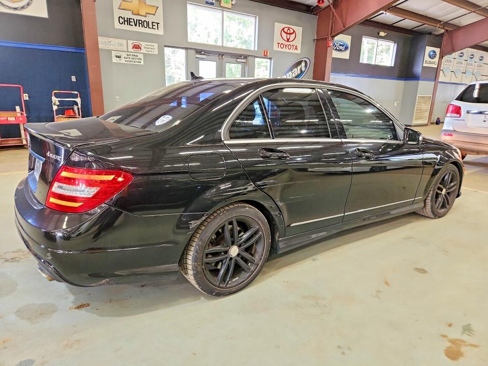 68648356 :رقم المزاد ، WDDGF8AB7DR295486 vin ، 2013 Mercedes-benz C مزاد بيع