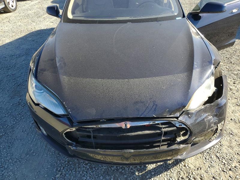 2014 Tesla Model S მანქანა იყიდება აუქციონზე, vin: 5YJSA1H1XEFP29396, აუქციონის ნომერი: 67300596