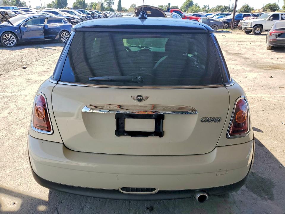 Продаж на аукціоні авто 2008 Mini Cooper, vin: WMWMF33578TT59345, номер лоту: 70323126
