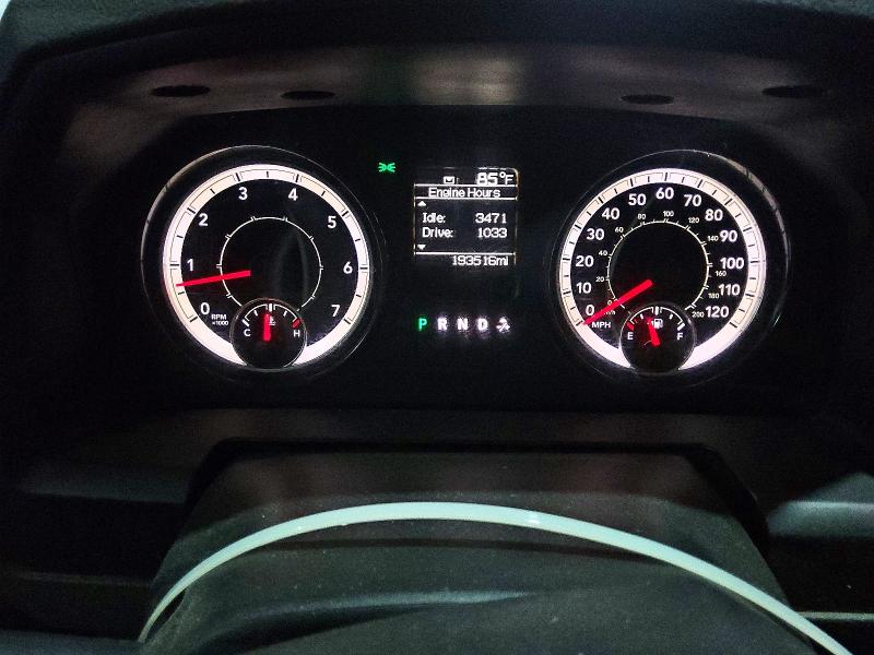 69420636 :رقم المزاد ، 1C6RR6KTXKS633482 vin ، 2019 Ram 1500 Classic مزاد بيع