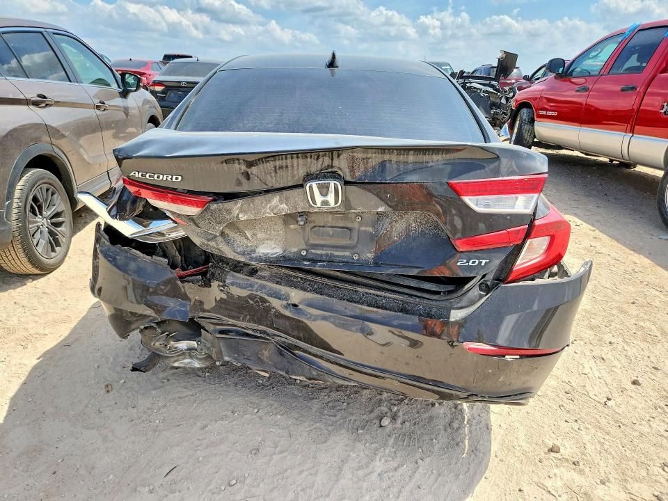 2018 Honda Accord მანქანა იყიდება აუქციონზე, vin: 1HGCV2F6XJA003829, აუქციონის ნომერი: 70119206