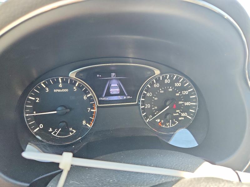Продаж на аукціоні авто 2017 Nissan Altima, vin: 1N4AL3AP6HC217996, номер лоту: 69929086