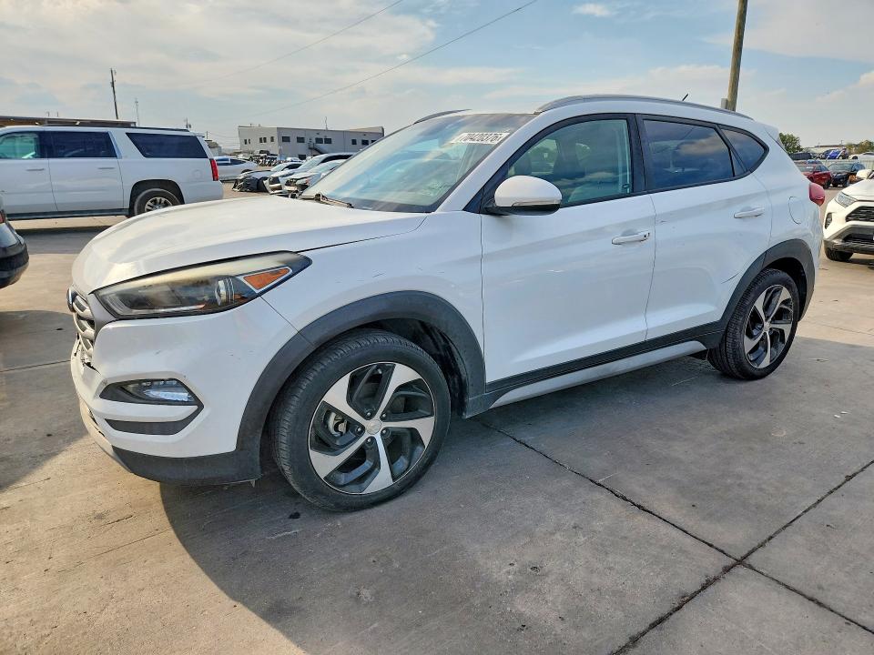 Продажа на аукционе авто 2017 Hyundai Tucson, vin: KM8J33A24HU449288, номер лота: 70420376