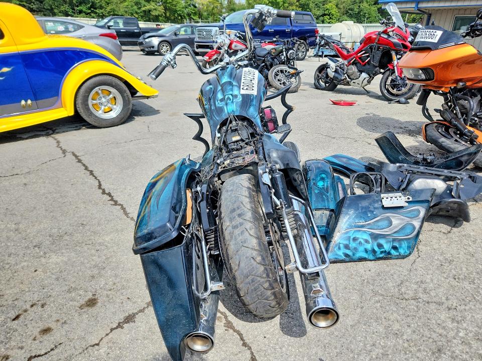 Продажа на аукционе авто 2009 Harley-davidson Flhx, vin: 1HD1KB4119Y632032, номер лота: 68042396