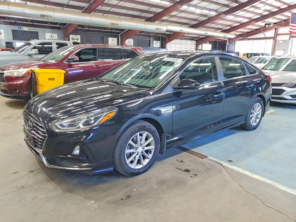 Auction sale of the 2018 Hyundai Sonata, vin: 5NPE24AF1JH721457, lot number: 70153686