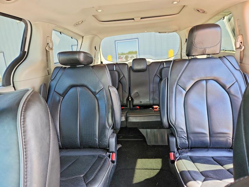Продажа на аукционе авто 2018 Chrysler Pacifica, vin: 2C4RC1GG3JR364654, номер лота: 68232426