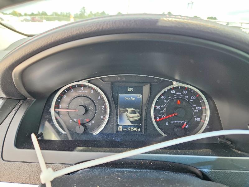 68251186 :رقم المزاد ، 4T1BF1FK3FU107661 vin ، 2015 Toyota Camry مزاد بيع