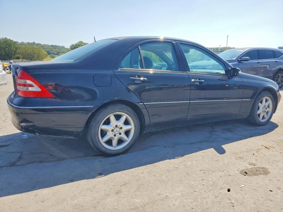 2003 Mercedes-benz C მანქანა იყიდება აუქციონზე, vin: WDBRF61J33E010575, აუქციონის ნომერი: 68432776