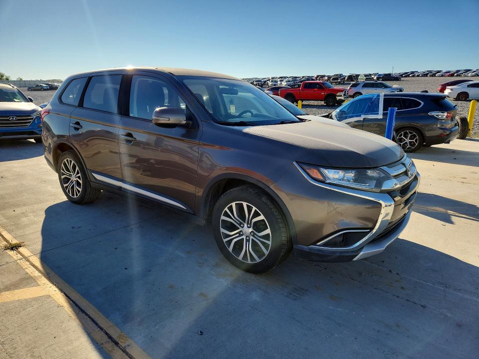 Aukcja sprzedaży 2018 Mitsubishi Outlander, vin: JA4AD3A30JZ014796, numer aukcji: 70985986