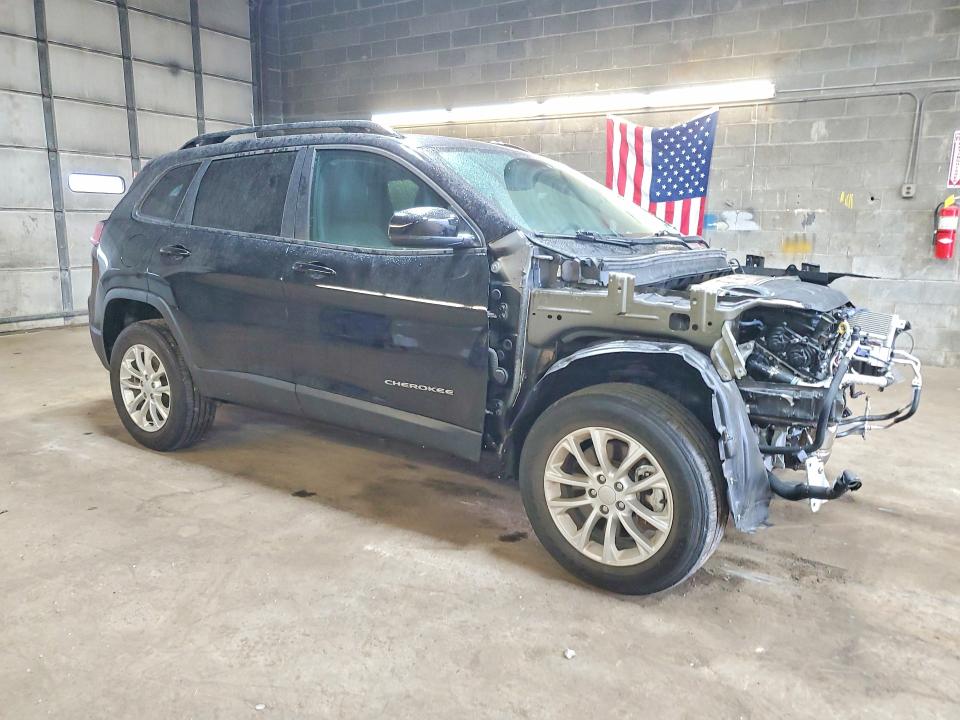 68782646 :رقم المزاد ، 1C4PJMMX6ND548904 vin ، 2022 Jeep Cherokee مزاد بيع