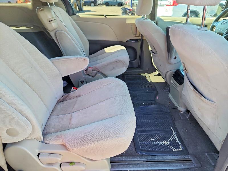 Продажа на аукционе авто 2011 Toyota Sienna, vin: 5TDKK3DC1BS093989, номер лота: 67776706
