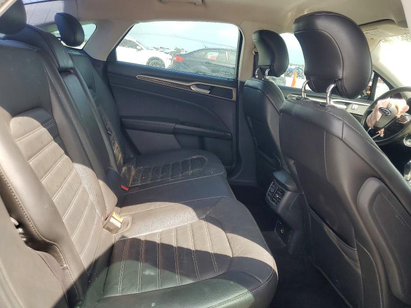 68663176 :رقم المزاد ، 1FA6P0HD1E5406852 vin ، 2014 Ford Fusion مزاد بيع