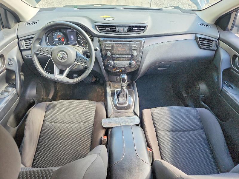2017 Nissan Rogue Sport მანქანა იყიდება აუქციონზე, vin: JN1BJ1CRXHW132698, აუქციონის ნომერი: 68260546