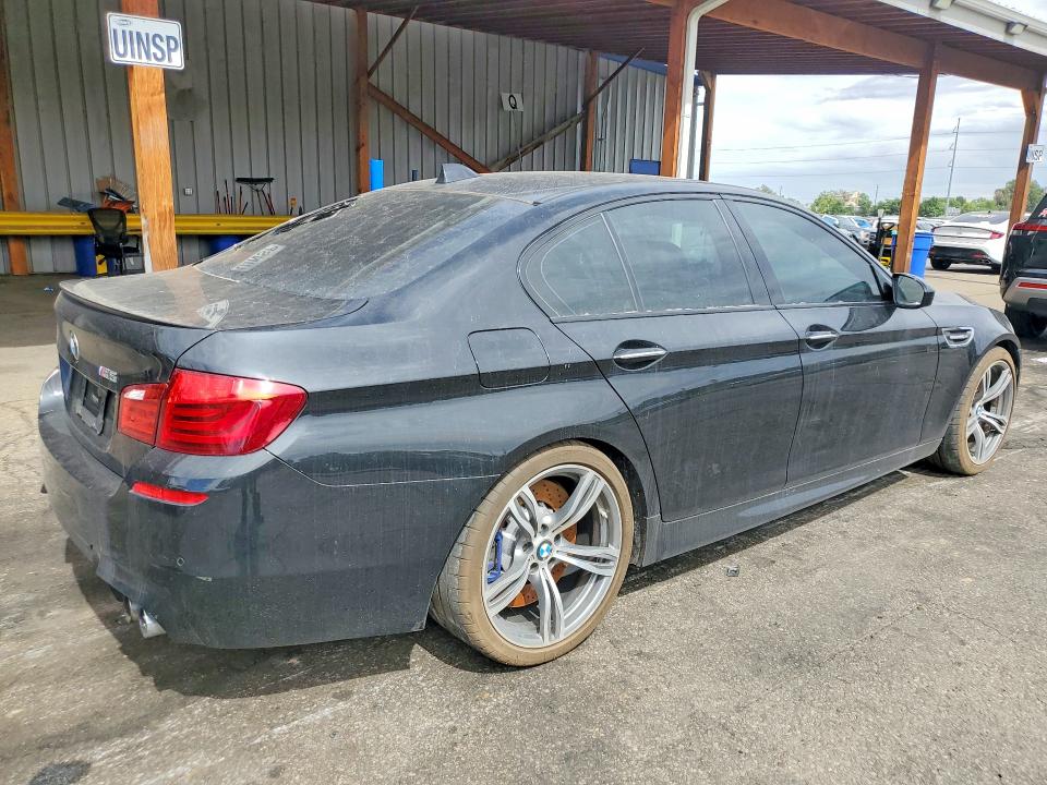 2013 Bmw M5 მანქანა იყიდება აუქციონზე, vin: WBSFV9C54DD096973, აუქციონის ნომერი: 69150326