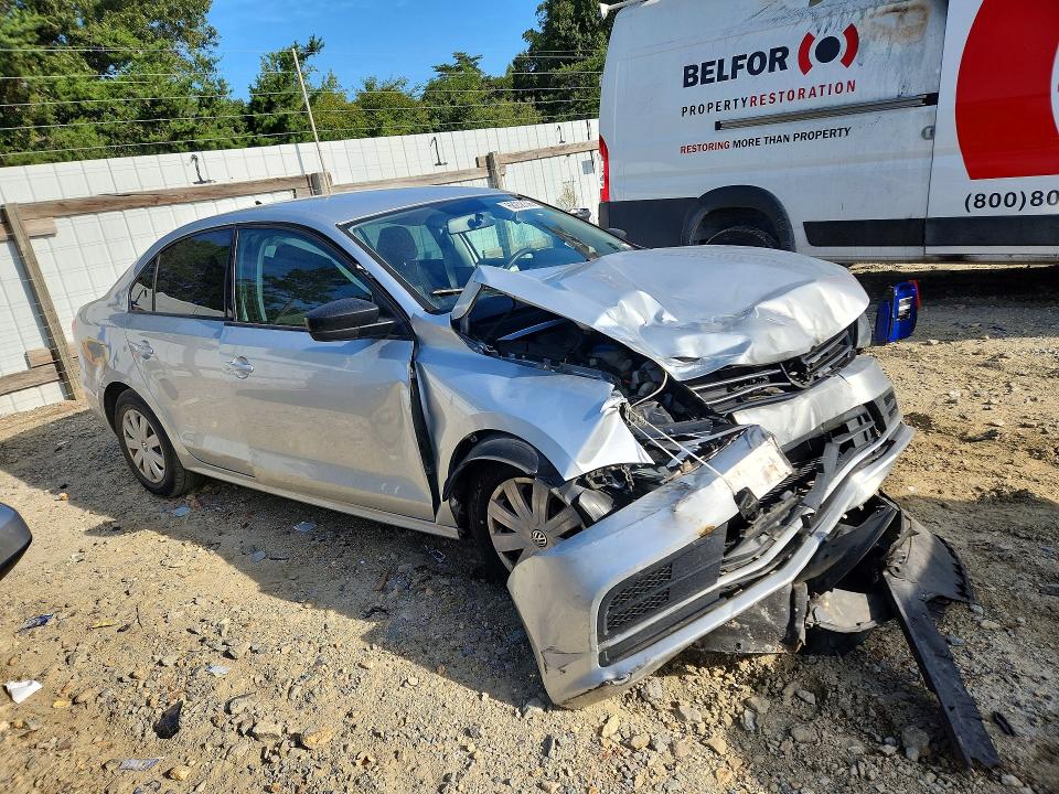 68238396 :رقم المزاد ، 3VW2K7AJ6FM269268 vin ، 2015 Volkswagen Jetta مزاد بيع