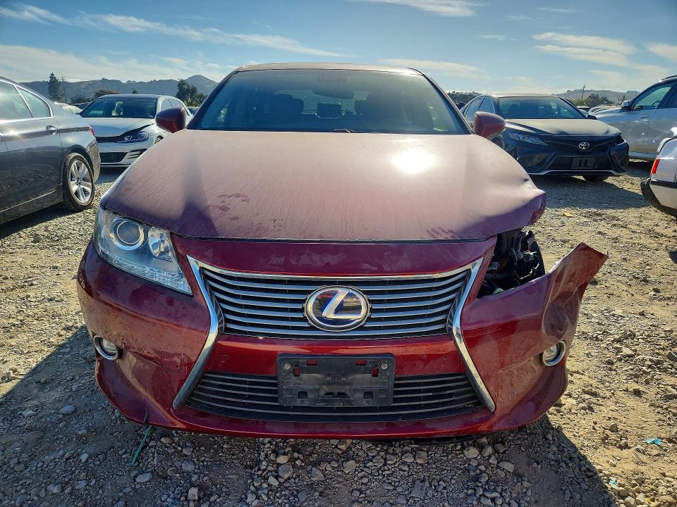 Продажа на аукционе авто 2015 Lexus Es, vin: JTHBW1GG5F2088877, номер лота: 66617556
