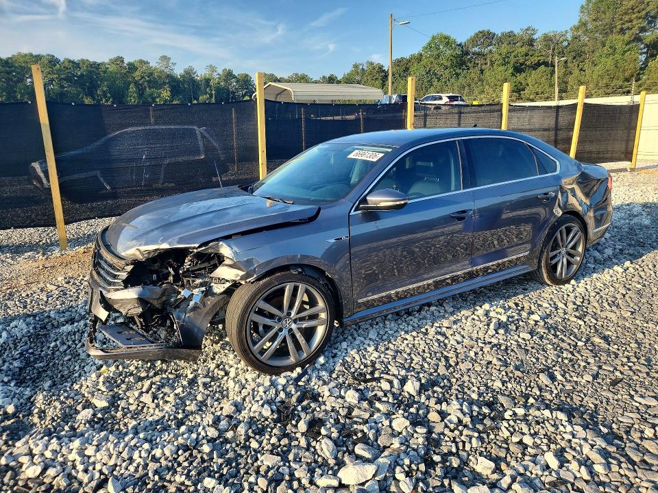 66961306 :رقم المزاد ، 1VWDT7A34HC047680 vin ، 2017 Volkswagen Passat مزاد بيع