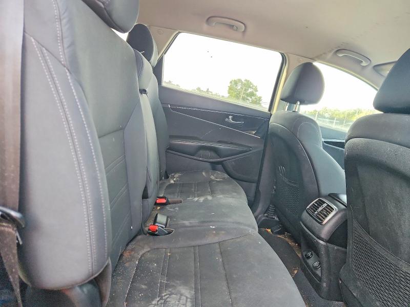 70348106 :رقم المزاد ، 5XYPGDA39LG698102 vin ، 2020 Kia Sorento مزاد بيع