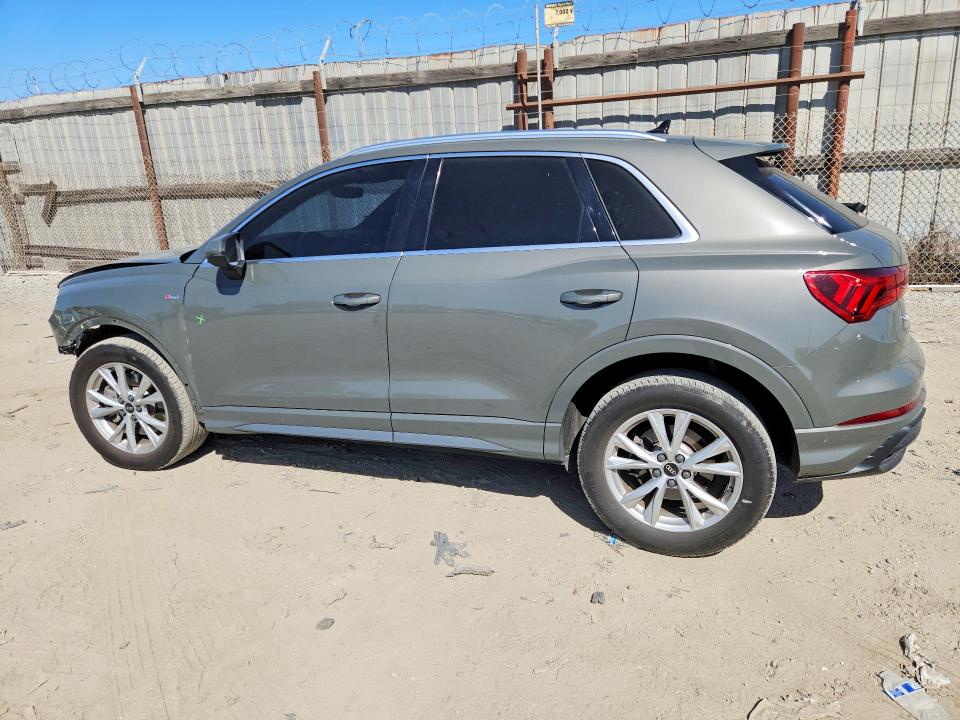 Продаж на аукціоні авто 2021 Audi Q3, vin: WA1DECF35M1148290, номер лоту: 70108646