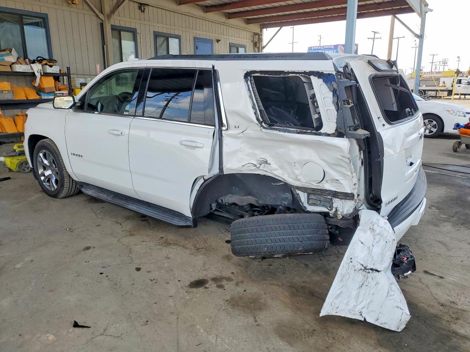 69776846 :رقم المزاد ، 1GNSCBKC9KR156496 vin ، 2019 Chevrolet Tahoe مزاد بيع