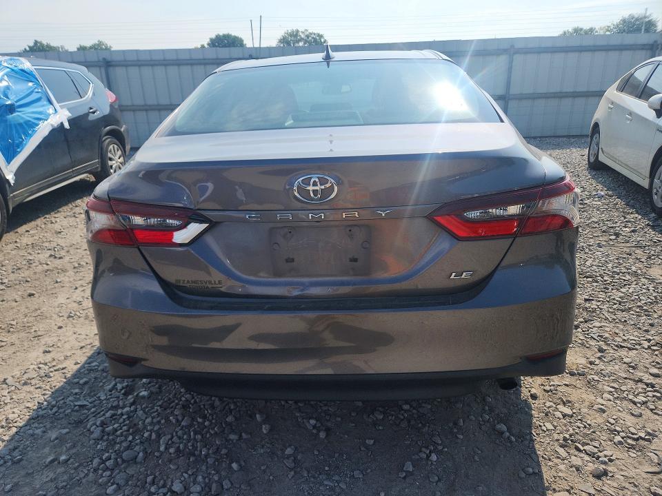 Продажа на аукционе авто 2022 Toyota Camry, vin: 4T1R11AKXNU643462, номер лота: 67008186