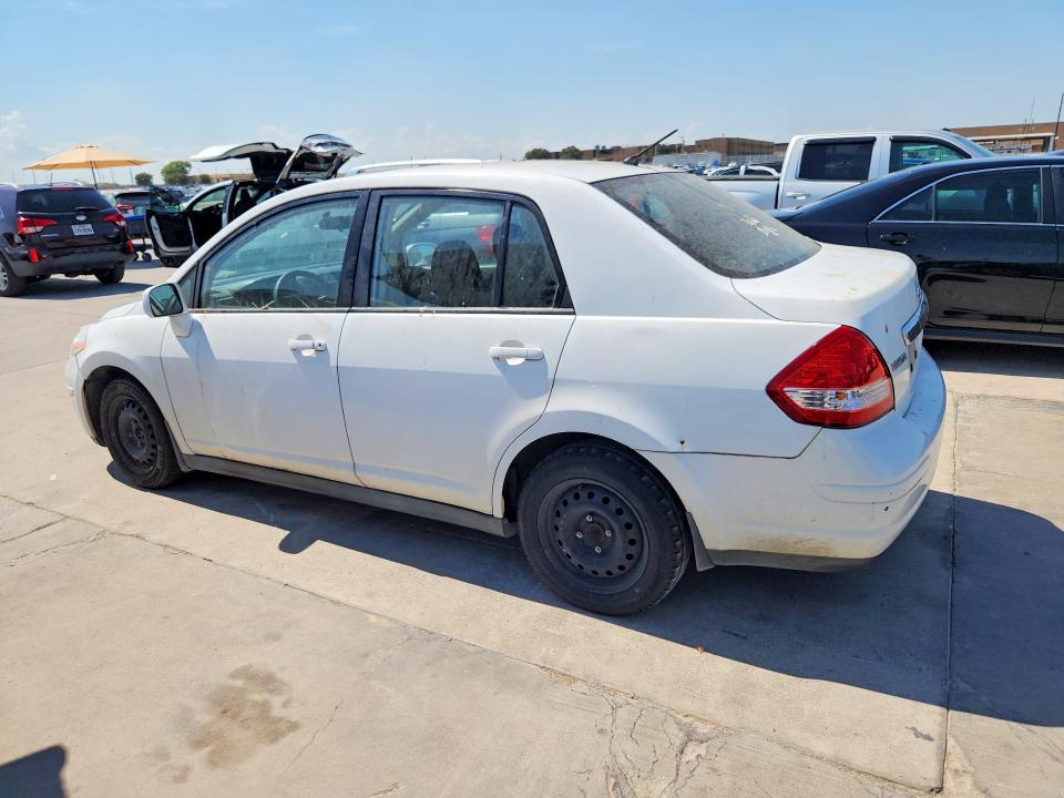 70004536 :رقم المزاد ، 3N1BC1AP9BL359552 vin ، 2011 Nissan Versa مزاد بيع