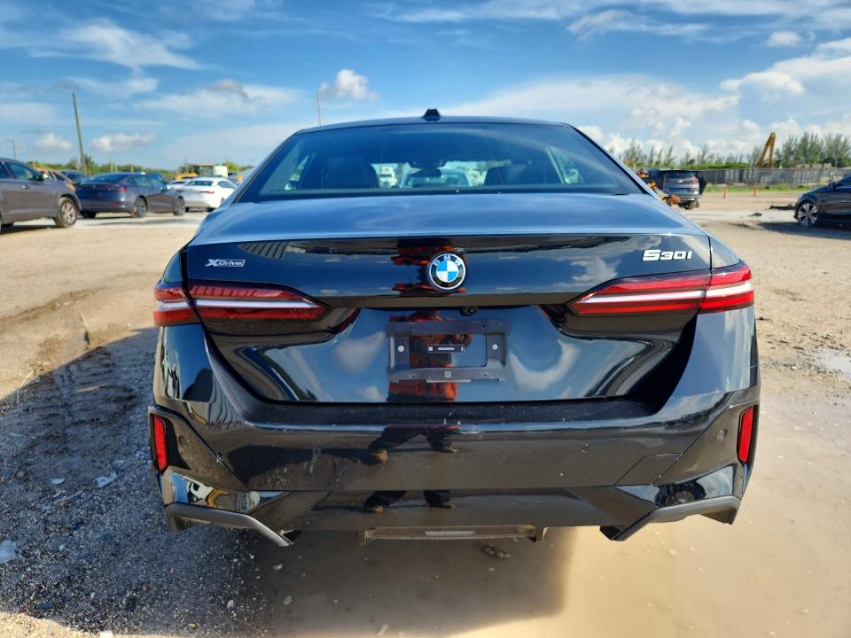 67496336 :رقم المزاد ، WBA53FJ0XTCX57194 vin ، 2026 Bmw 530 مزاد بيع