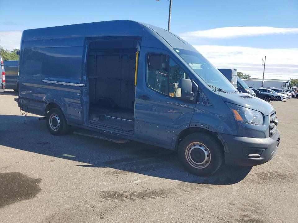 68704446 :رقم المزاد ، 1FTBR3X84LKB28018 vin ، 2020 Ford Transit مزاد بيع