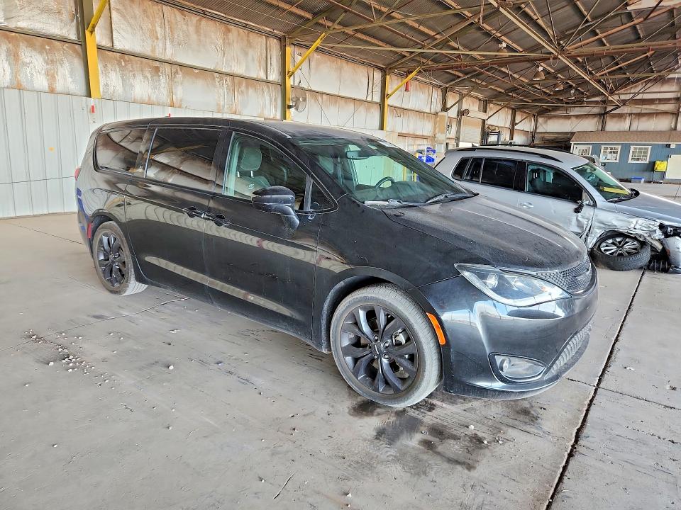 Продажа на аукционе авто 2020 Chrysler Pacifica, vin: 2C4RC1FG3LR147349, номер лота: 70303016