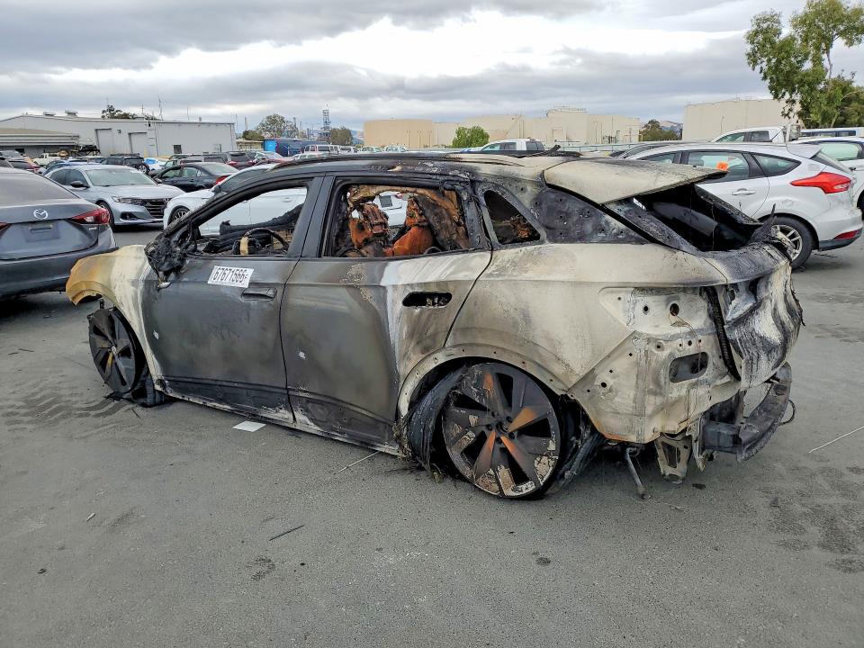 67671566 :رقم المزاد ، 1V2VMPE85PC033052 vin ، 2023 Volkswagen Id.4 مزاد بيع