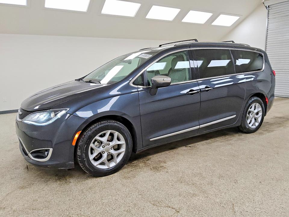 69088636 :رقم المزاد ، 2C4RC1GG3LR144353 vin ، 2020 Chrysler Pacifica مزاد بيع