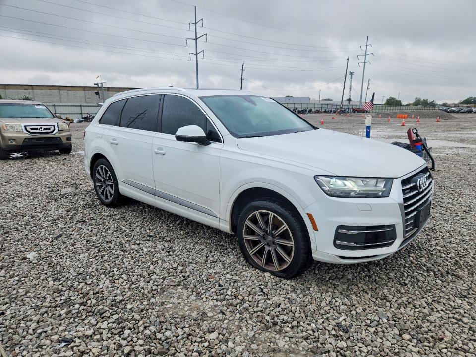 Продаж на аукціоні авто 2017 Audi Q7, vin: WA1LAAF72HD007292, номер лоту: 69855916