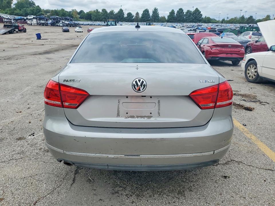 Продажа на аукционе авто 2014 Volkswagen Passat, vin: 1VWCN7A32EC082607, номер лота: 68400616