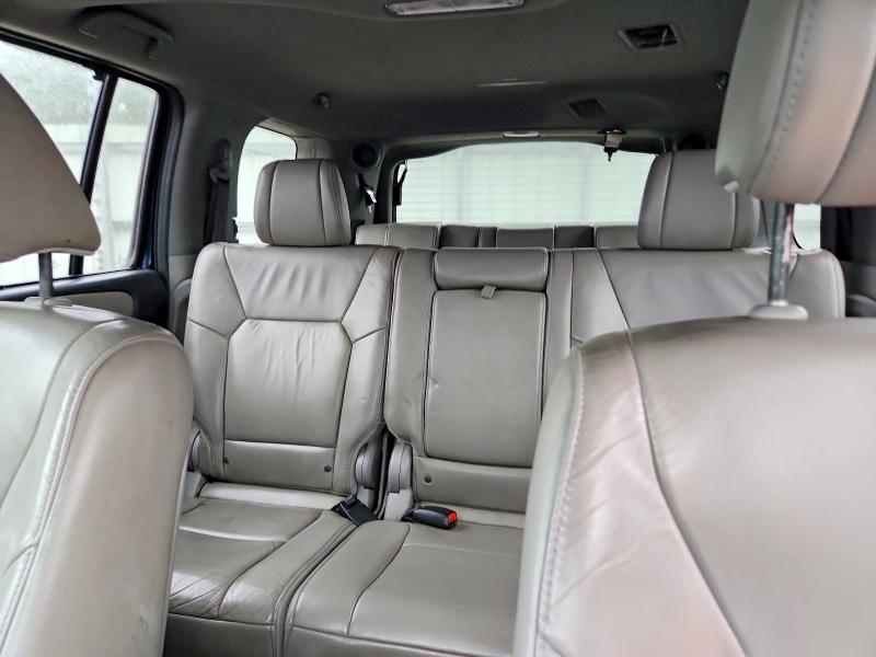 69808396 :رقم المزاد ، 5FNYF4H98FB062946 vin ، 2015 Honda Pilot مزاد بيع