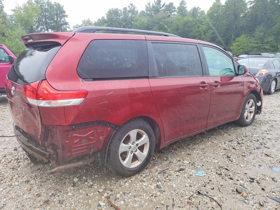 Продаж на аукціоні авто 2013 Toyota Sienna, vin: 5TDKK3DC9DS325242, номер лоту: 66752856