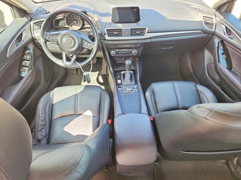 67287156 :رقم المزاد ، 3MZBN1V79HM101047 vin ، 2017 Mazda 3 مزاد بيع