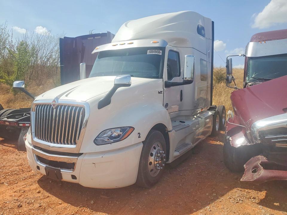 68849456 :رقم المزاد ، 3HSDZAPR0KN411496 vin ، 2019 International Lt625 مزاد بيع