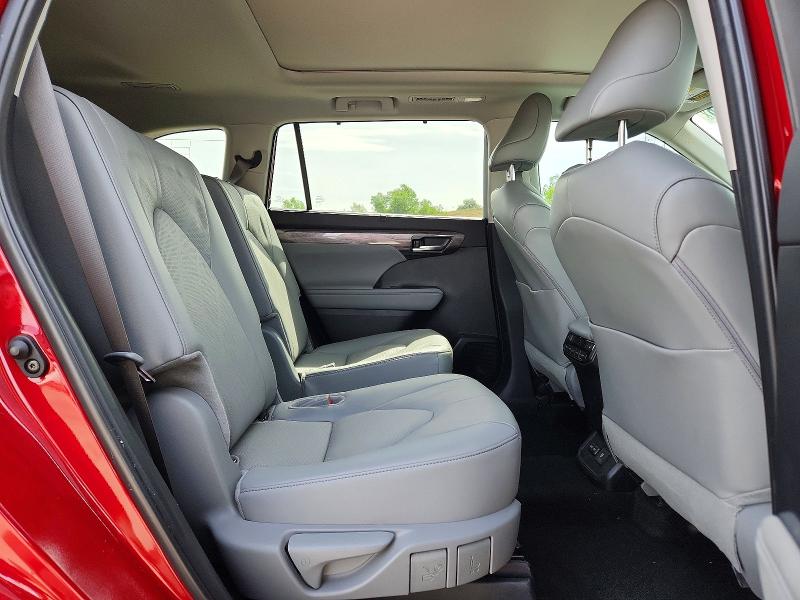 Aukcja sprzedaży 2024 Toyota Highlander, vin: 5TDKDRBH2RS545941, numer aukcji: 68827226
