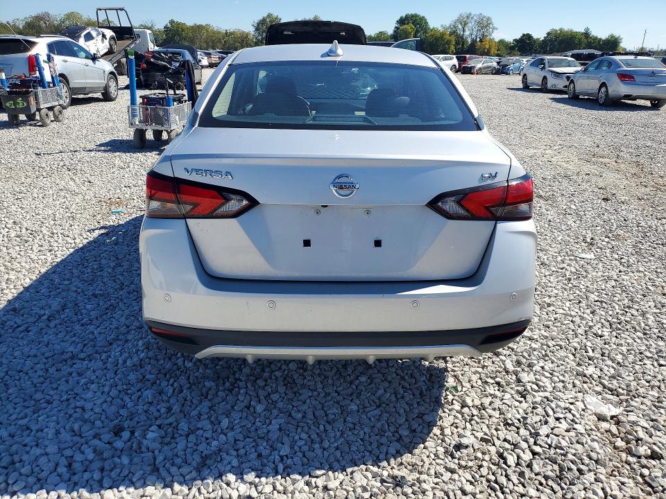 68446266 :رقم المزاد ، 3N1CN8EV6ML877279 vin ، 2021 Nissan Versa مزاد بيع
