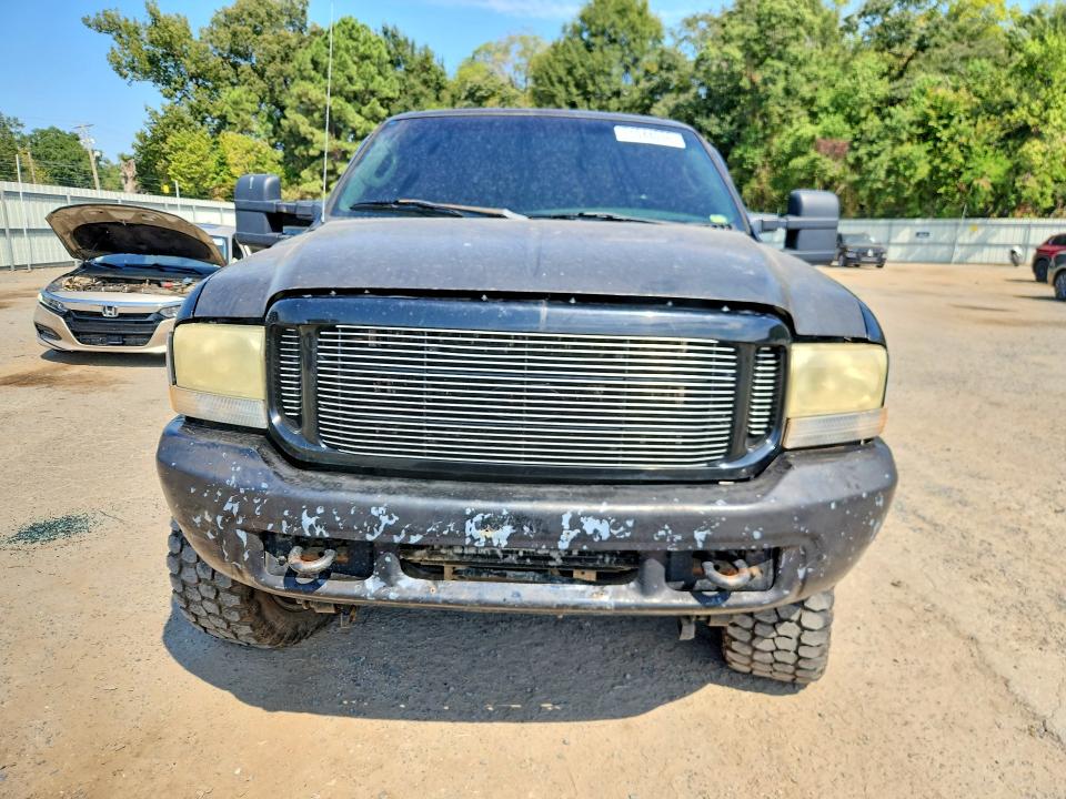 71044036 :رقم المزاد ، 1FTNW21S24EA61889 vin ، 2004 Ford F250 مزاد بيع