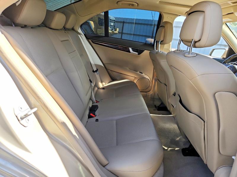 2012 Mercedes-benz C მანქანა იყიდება აუქციონზე, vin: WDDGF8BB6CF863189, აუქციონის ნომერი: 71214446