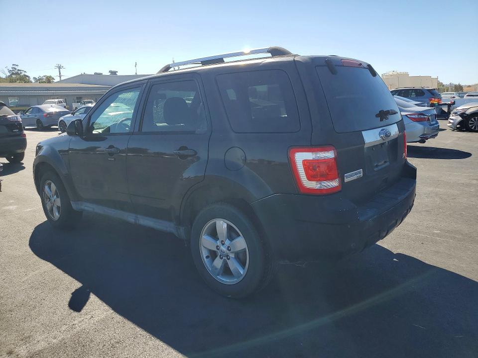 71425766 :رقم المزاد ، 1FMCU0EG6AKD33280 vin ، 2010 Ford Escape مزاد بيع