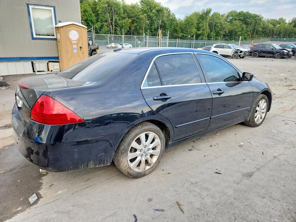 Продажа на аукционе авто 2007 Honda Accord, vin: 1HGCM66597A098698, номер лота: 68044636
