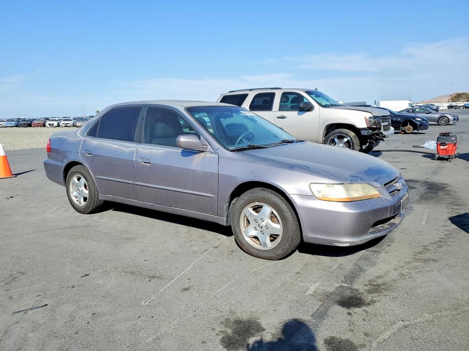 Aukcja sprzedaży 2000 Honda Accord, vin: 1HGCG1658YA063436, numer aukcji: 69185086