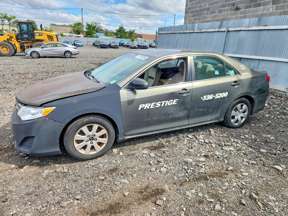Aukcja sprzedaży 2014 Toyota Camry, vin: 4T4BF1FK6ER390870, numer aukcji: 70305386