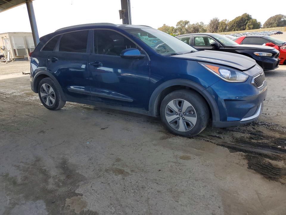 2019 Kia Niro მანქანა იყიდება აუქციონზე, vin: KNDCB3LC0K5334579, აუქციონის ნომერი: 70542596
