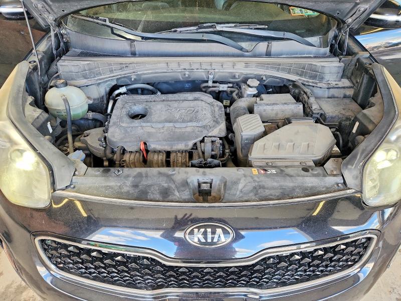 67820056 :رقم المزاد ، KNDPNCAC6H7105445 vin ، 2017 Kia Sportage مزاد بيع
