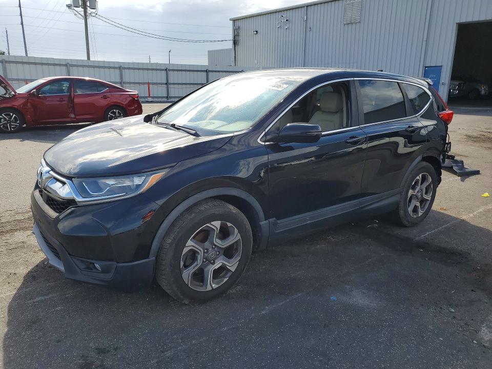 Auction sale of the 2018 Honda Cr-v, vin: 7FARW1H81JE030184, lot number: 69636996