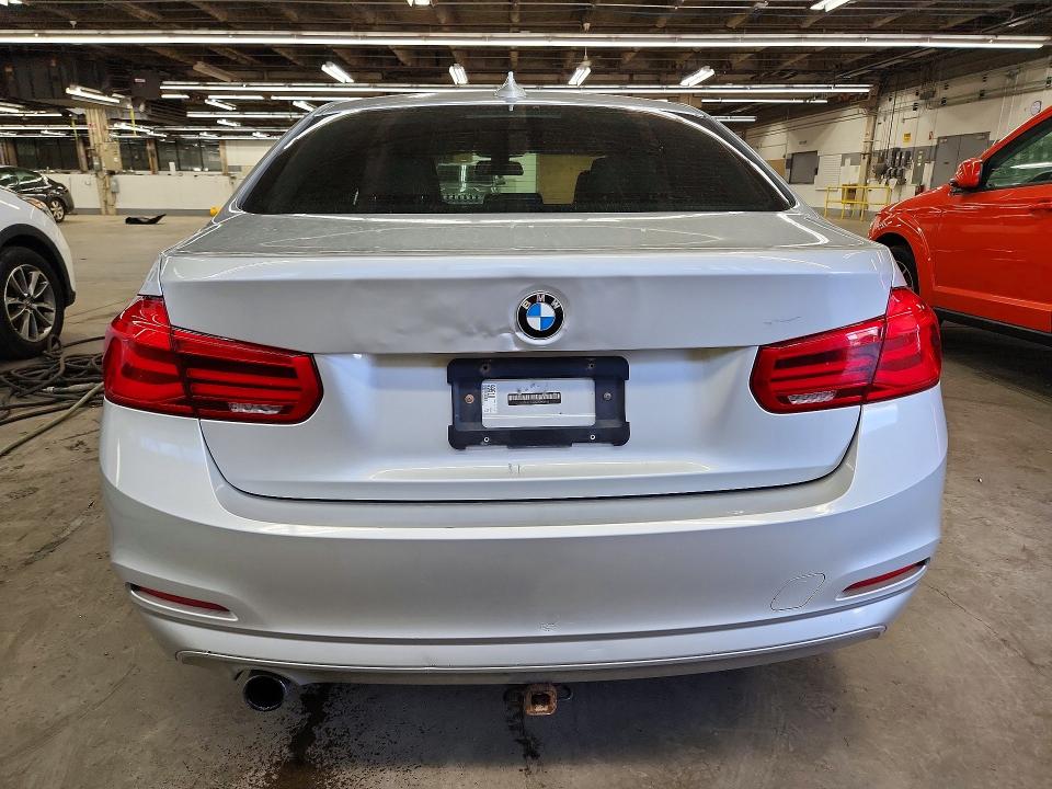 Aukcja sprzedaży 2017 Bmw 320, vin: WBA8E1G53HNU13943, numer aukcji: 70865636