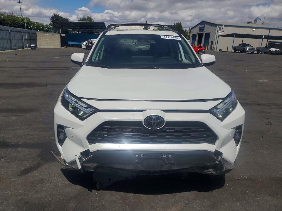 2025 Toyota Rav4 მანქანა იყიდება აუქციონზე, vin: JTMA1RFV1SJ044868, აუქციონის ნომერი: 67728626